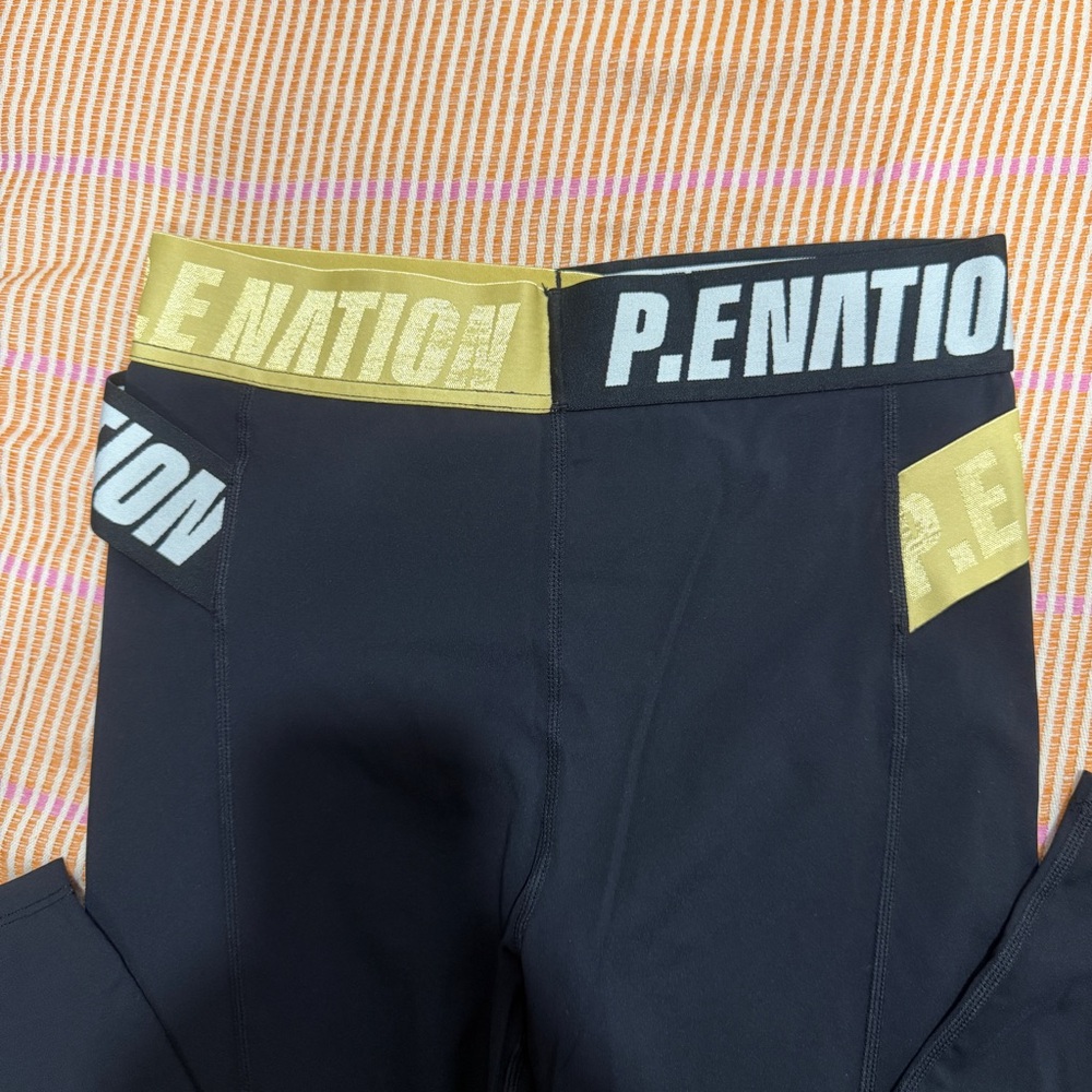 P.E Nation Backswing Sports Bra Small and Leggings Medium Black Gold - Picture 14 of 16